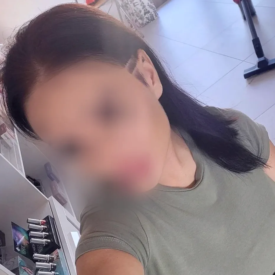 Amanda, 29