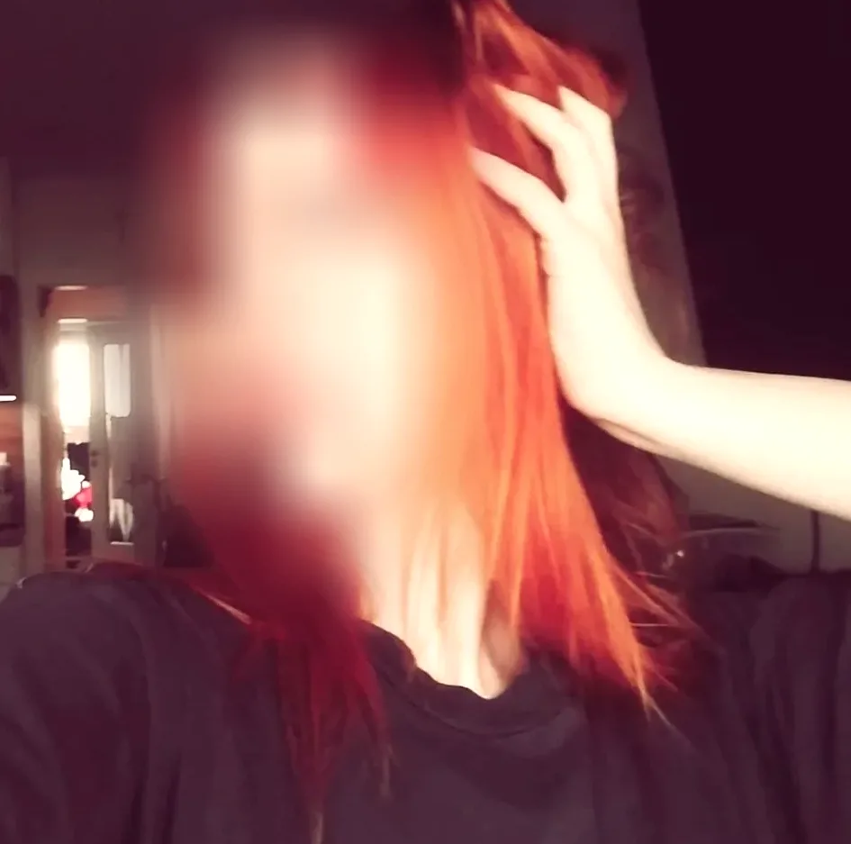 Carina, 19