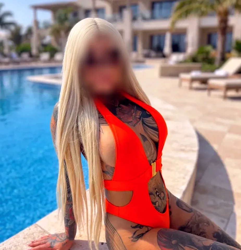 Greta, 26