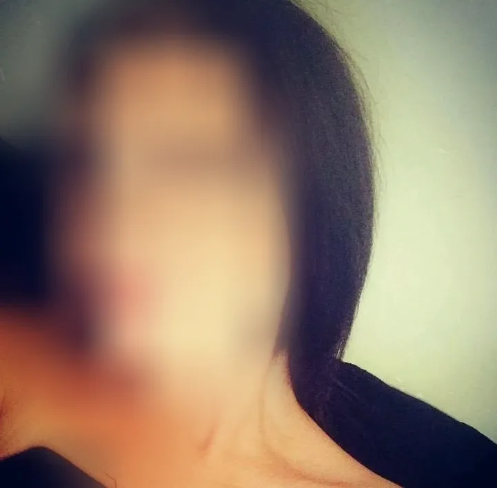 Hanna, 34