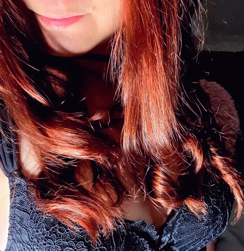 Yvonne, 29